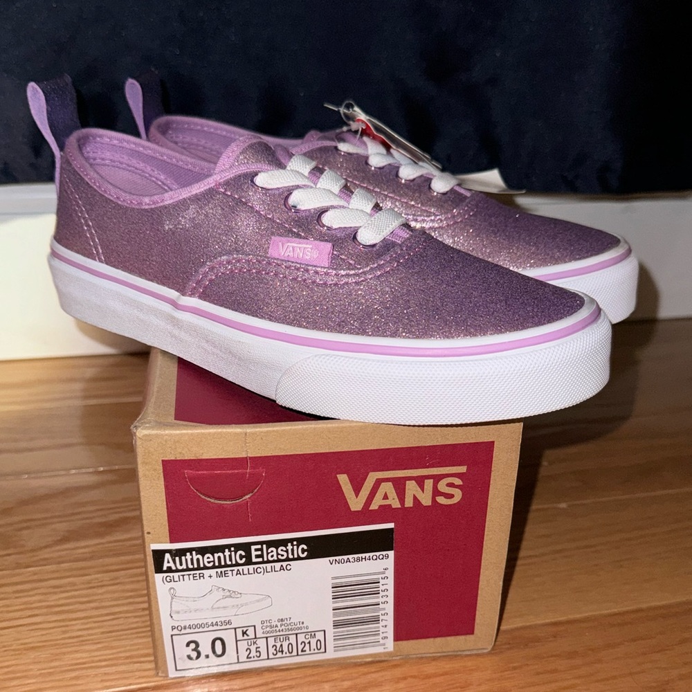 Girls brand new size 3 glitter vans